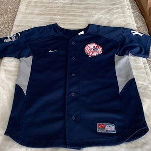 Nike Yankees Team Wear Jeter #2 Shirt